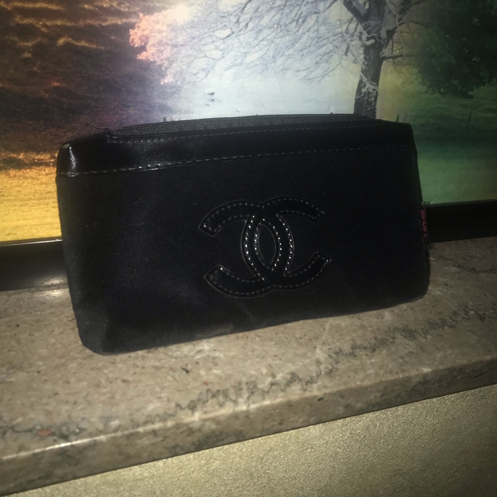 Chanel velvet Makeup pouch